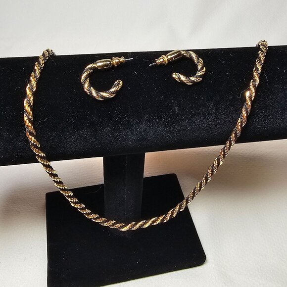 Trifari Gold & Black Twisted Rope Chain Necklace & Hoop Earrings, Vintage - Picture 3 of 4